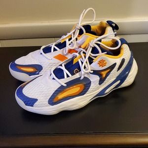 By ERIC EMANUEL EXHIBIT A SHOES… great condition, comfortable.